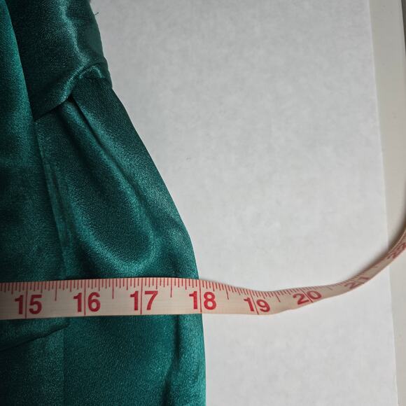 VTG 80's/90's Green Satin Dress Women 4 Pleated Bodice Open Back Prom Formal USA - Picture 10 of 11